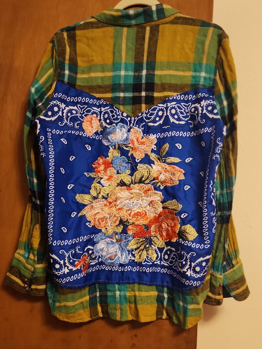 Women’s Mixed-Print Button-Down Shirt with Royal Blue Floral Back